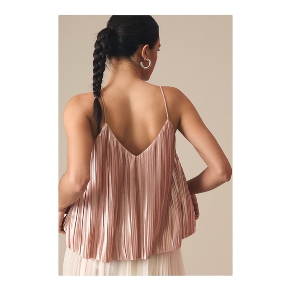 4SI3NNA Metallic Pleated Cami in Pink NWT - Picture 3 of 5